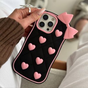 قاب سیلیکونی پاپیون و قلب صورتی